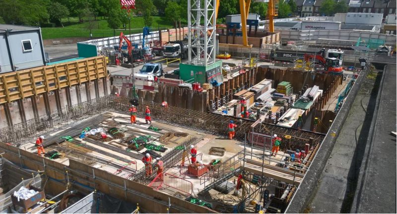 Shaft and structures under construction for the Thames Tideway Tunnel at Hammersmith